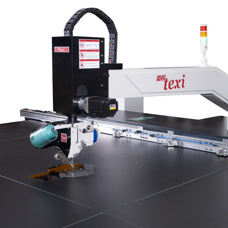 Průmyslový šicí automat TEXI FREE 360 XXLF 250X150 SET