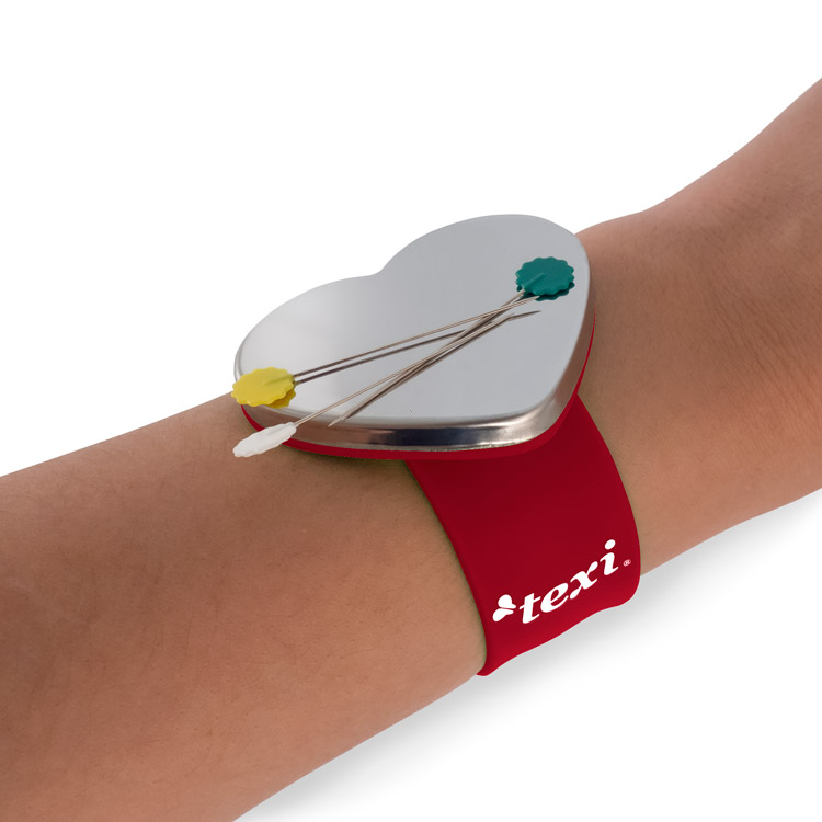 Magnetický jehelníček na ruku na špendlíky, jehly, červená TEXI LOVE RED