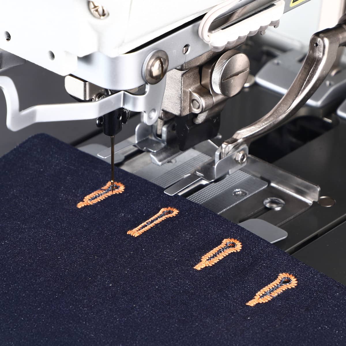 Průmyslový dírkovací šicí stroj TEXI QF PREMIUM EX