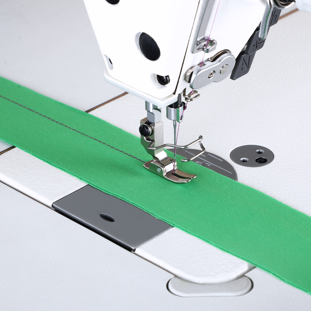 Průmyslový šicí stroj TEXI TRONIC 6F PREMIUM EX