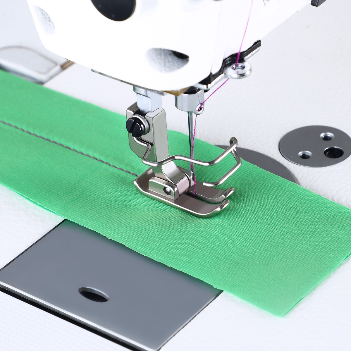 Průmyslový šicí stroj, jehelní podávání TEXI TRONIC 7HF NF PREMIUM EX